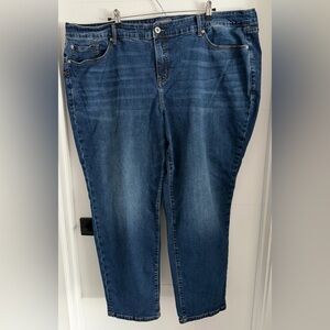 Torrid: Boyfriend Straight Vintage Stretch Jeans (inseam approx 29in) -Size 26R